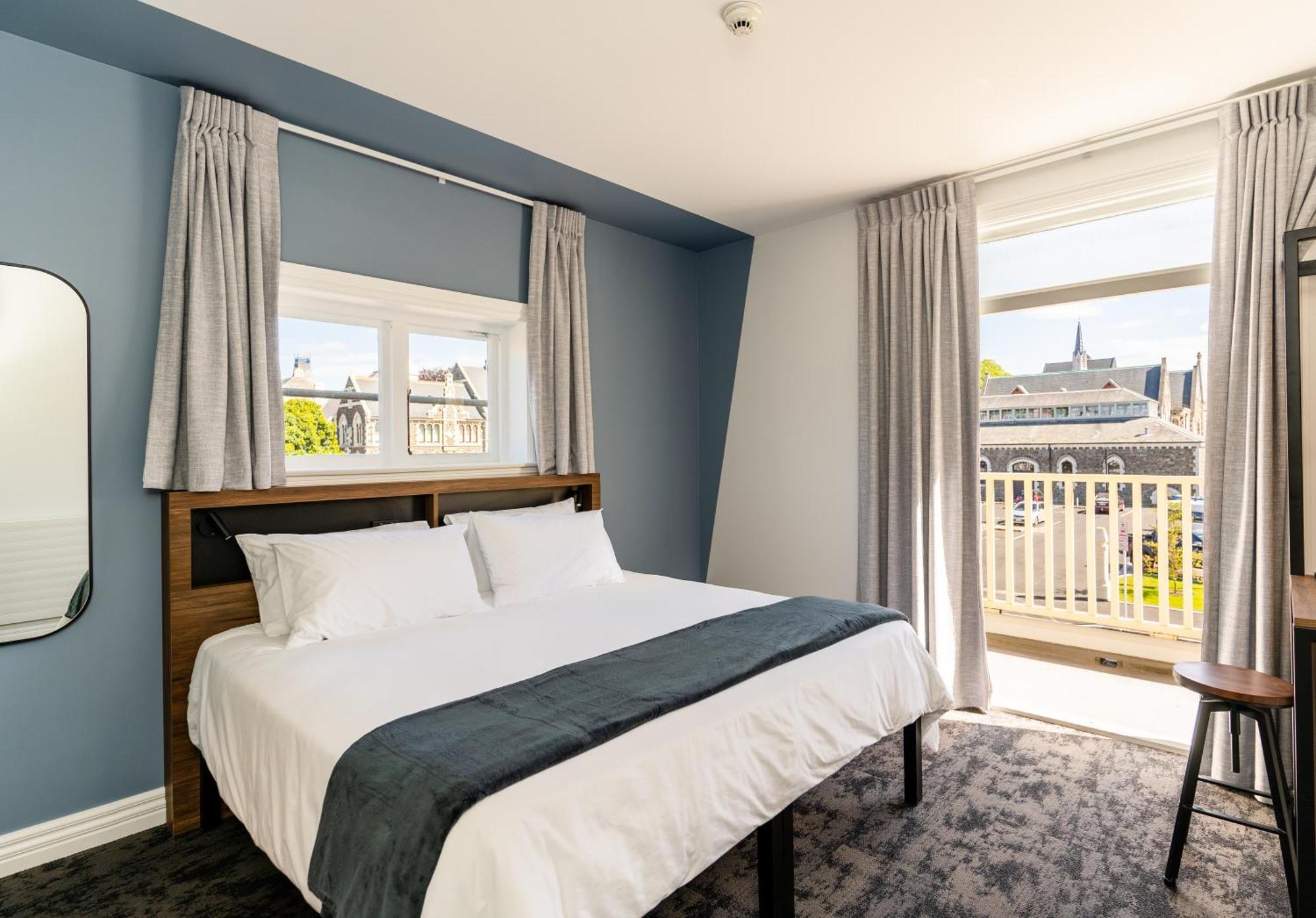 Haka House كريستتشيرش المظهر الخارجي الصورة A bedroom at the hotel