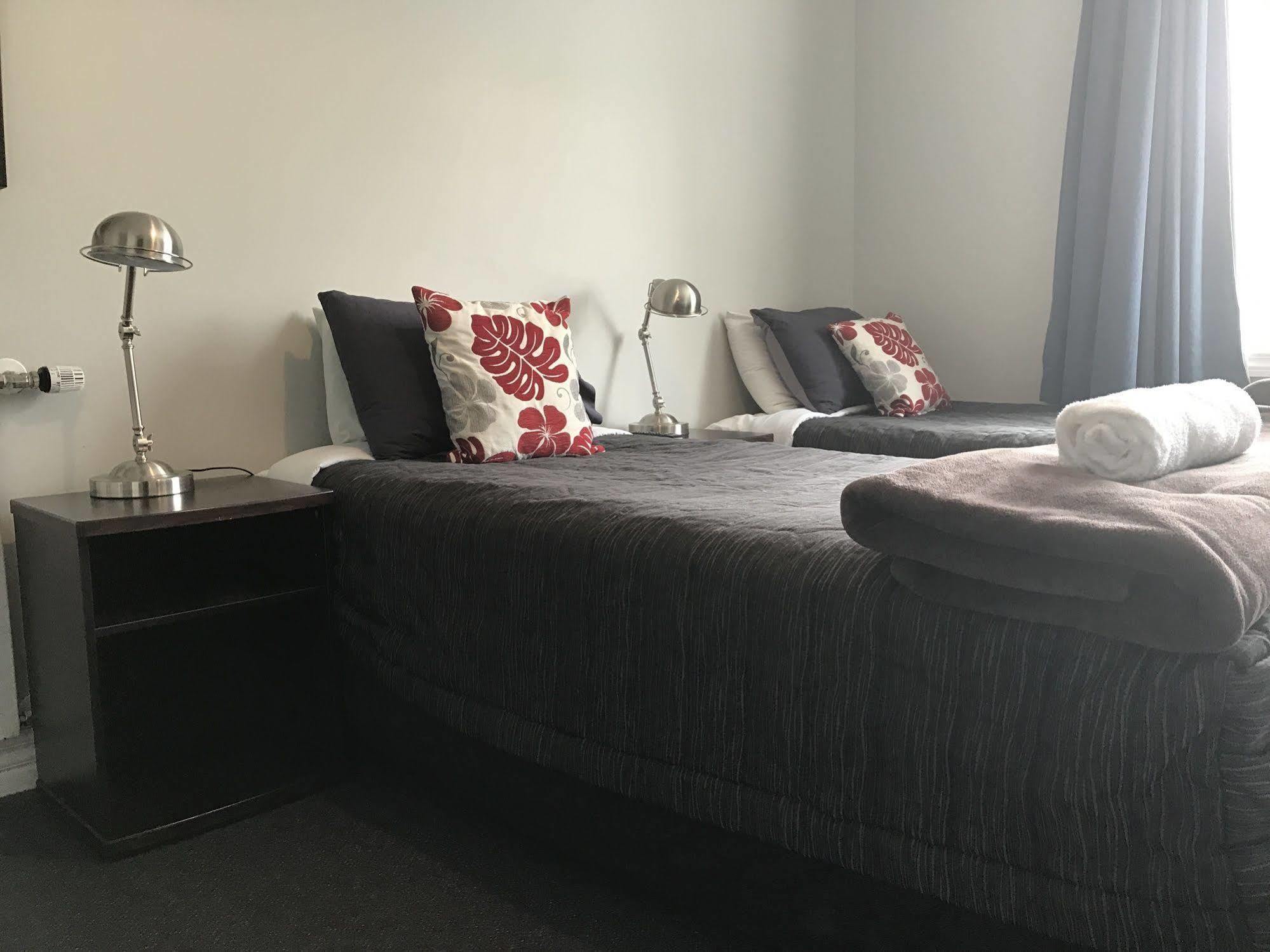 Haka House كريستتشيرش المظهر الخارجي الصورة A room at the hotel